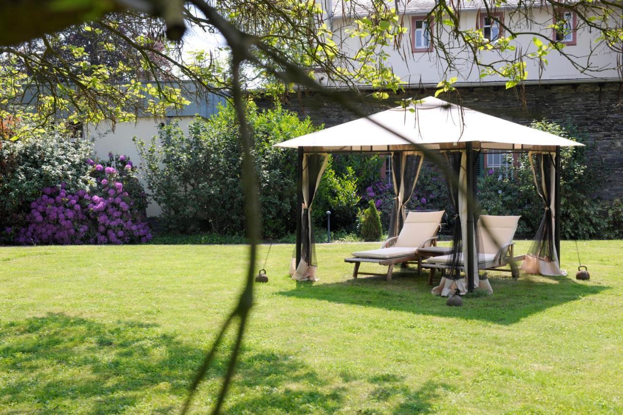 Weinromantikhotel Richtershof Мюльхайм Экстерьер фото