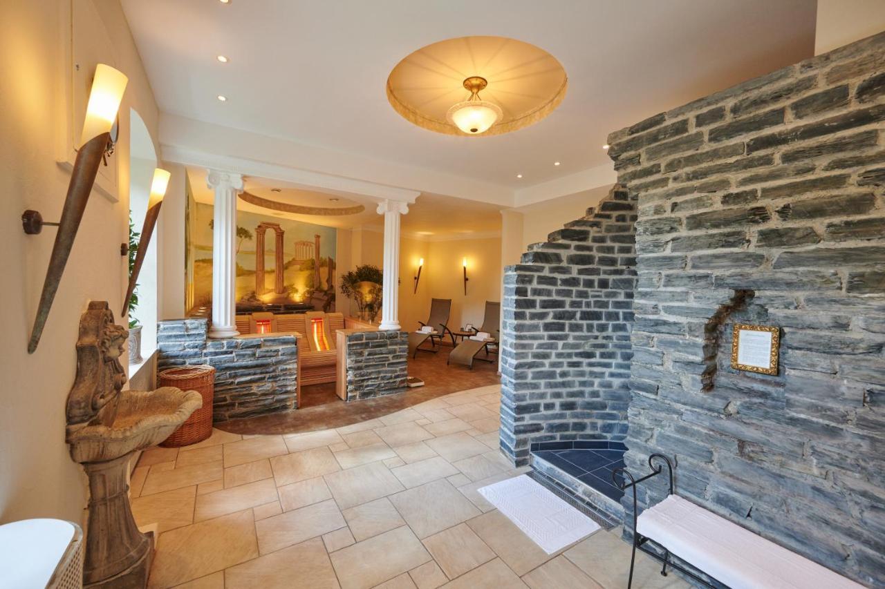 Weinromantikhotel Richtershof Мюльхайм Экстерьер фото