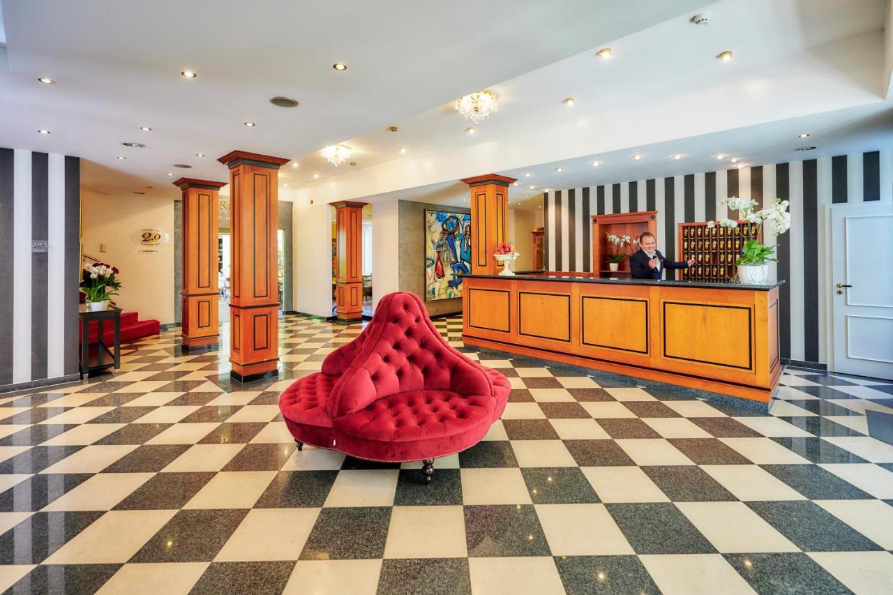 Weinromantikhotel Richtershof Мюльхайм Экстерьер фото