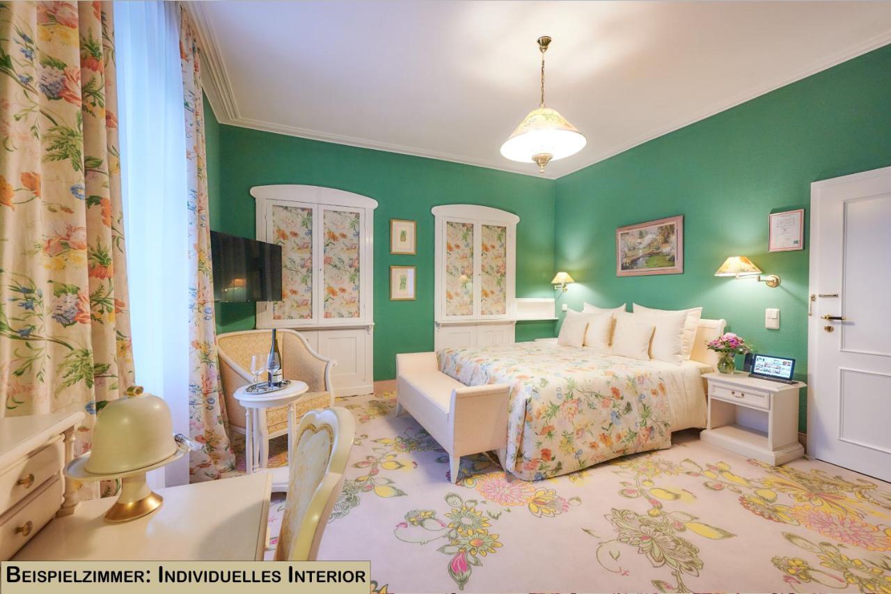 Weinromantikhotel Richtershof Мюльхайм Экстерьер фото