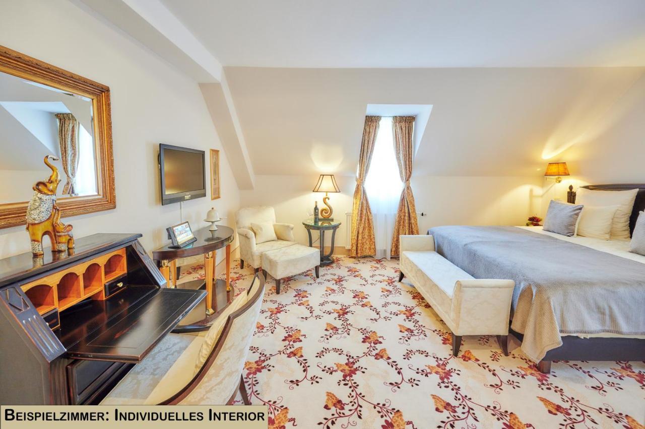 Weinromantikhotel Richtershof Мюльхайм Экстерьер фото